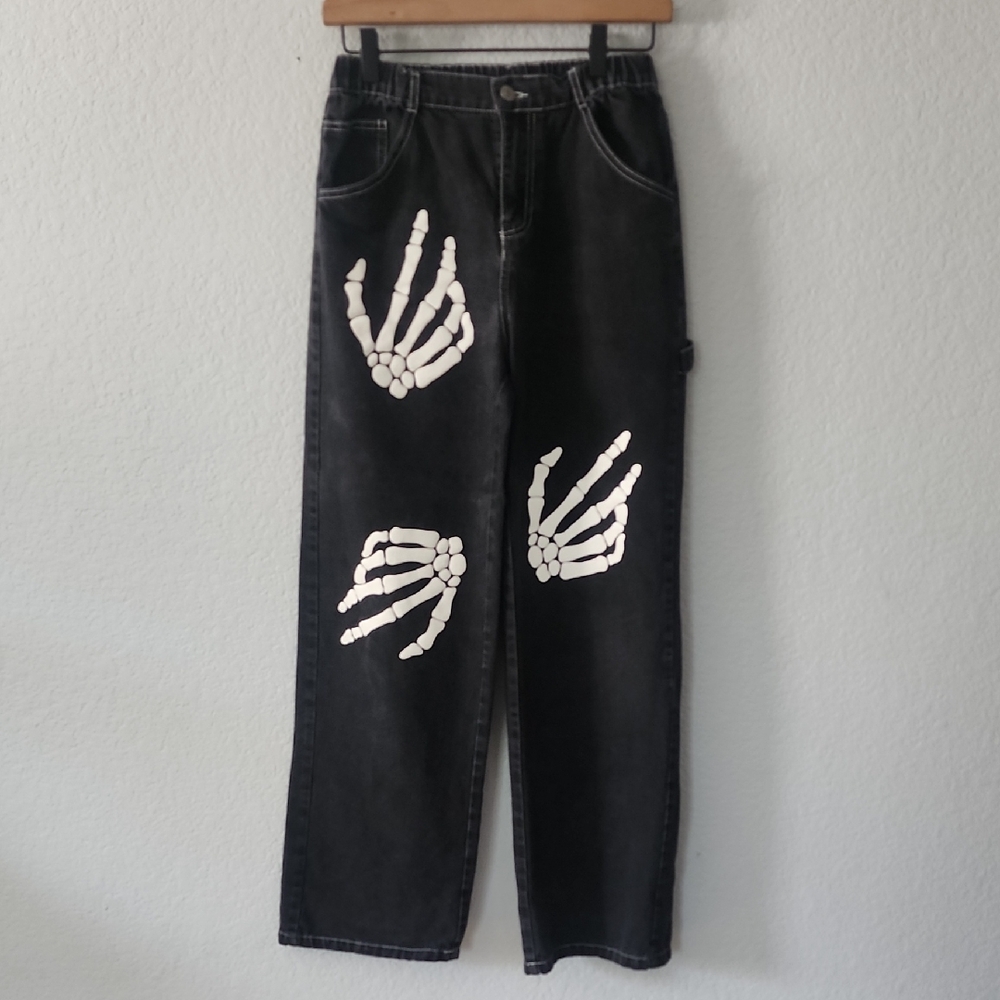 SHEIN Kids Black Jeans with Skeleton Print